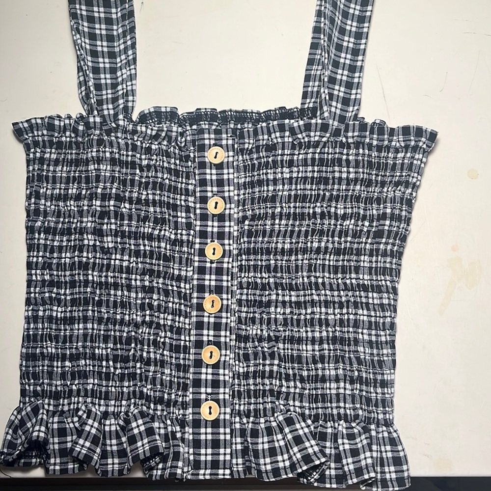 Black & White Tube Top (fits, stretches small and medium)